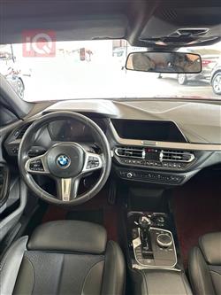 بي ام دبليو الفئة 2